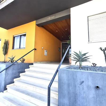 Sun Waves Family アパート *