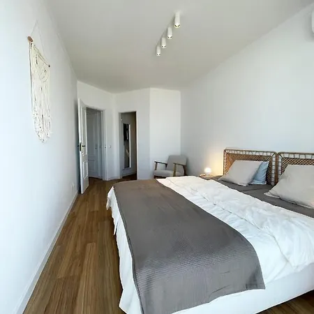 Sun Waves City Family Apartment * Portimão