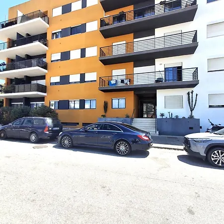 Sun Waves Family Apartmán *