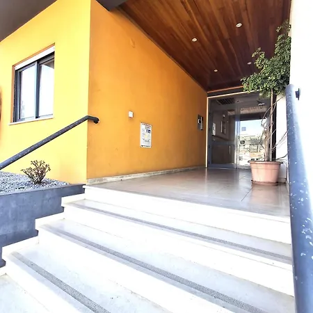 Sun Waves Family Apartment Portimao